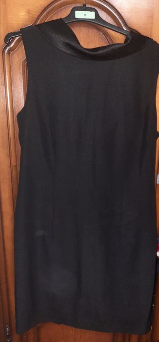 Rochie neagra eleganta