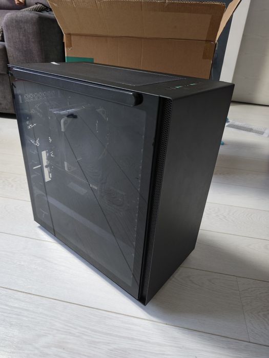 Геймърски Компютър Intel i7 10700K | Rtx 2070 super | 16GB ram | 500GB Ssd