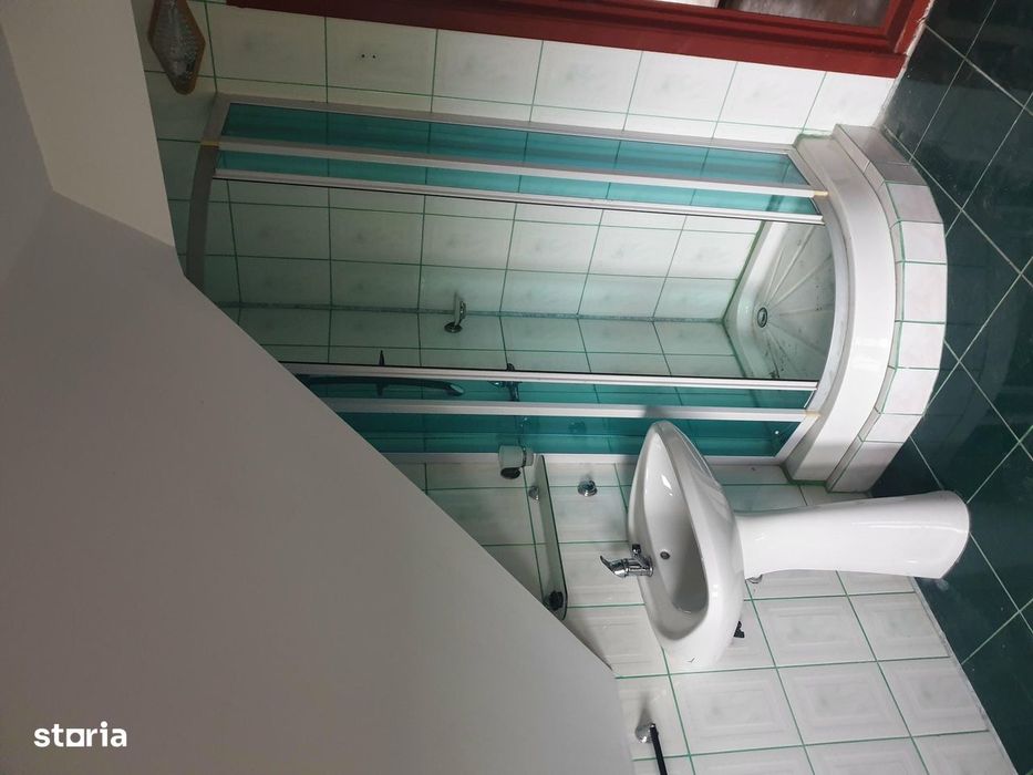 VADU Moldovei Suceava- Locuinta, Anexe, Magazin, Depozit si Teren