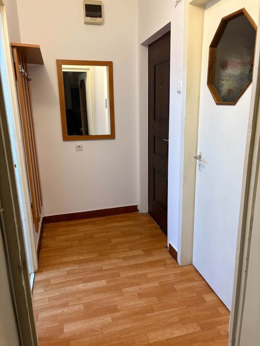 Apartament însorit, etaj 1, Aleea Carpați