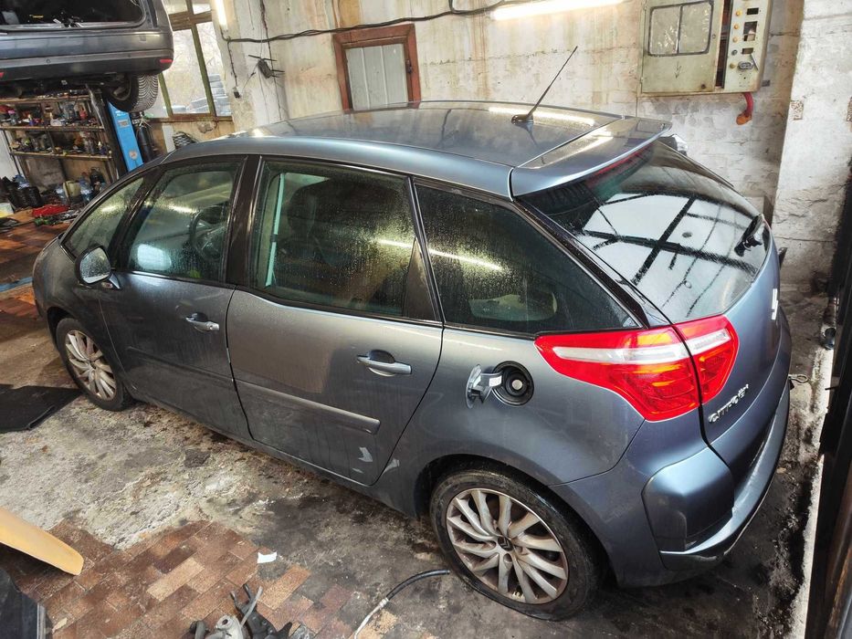 Citroen C4 на части 2010г 1.6 бензин 120кс ситроен ц4