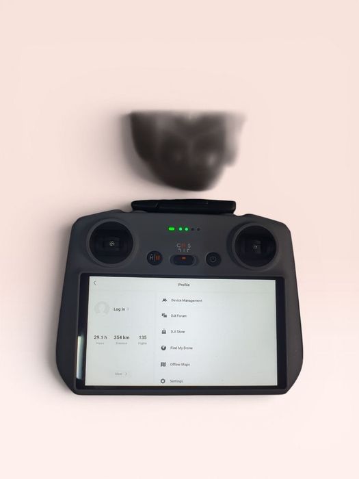 DJI Mavic 4 Pro Set Bogat cu multe accesorii DJI (Used)
