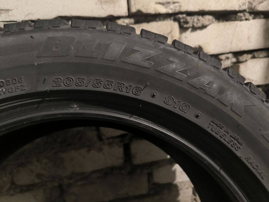 Шины Bridgestone R16( зимние)
