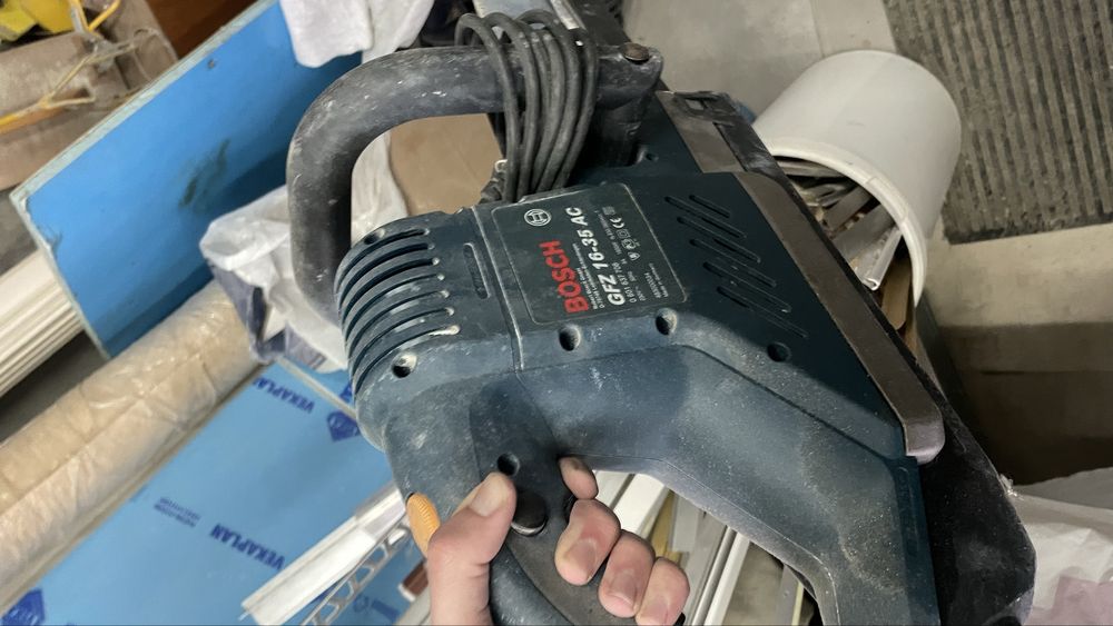 Електрически трион Bosch GFZ 16-35 AC в перфектно техническо състояние