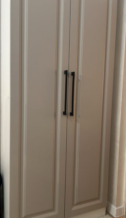 Шкаф 2-х дверный