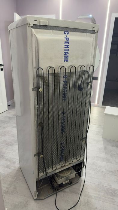 Холодильник в хорошем состоянии