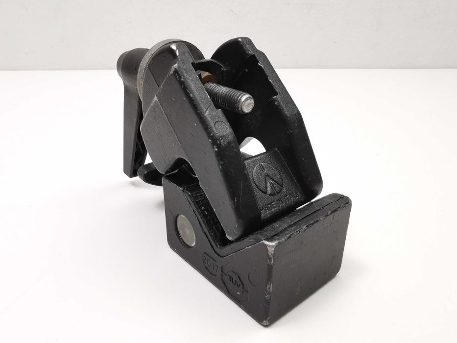 Manfrotto 035 суперклампа