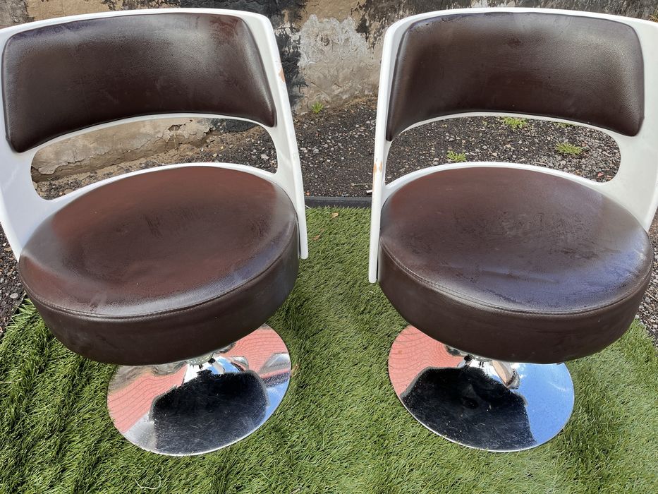 Продам кресла для парикмахера и т.д