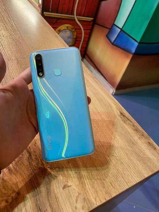 Срочно телефон сатылады