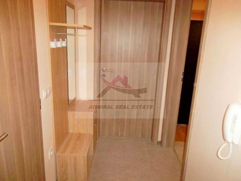 Дава се под наем Двустаен апартамент в Варна, Левски - 70 кв.м за 562 € - Снимка #3