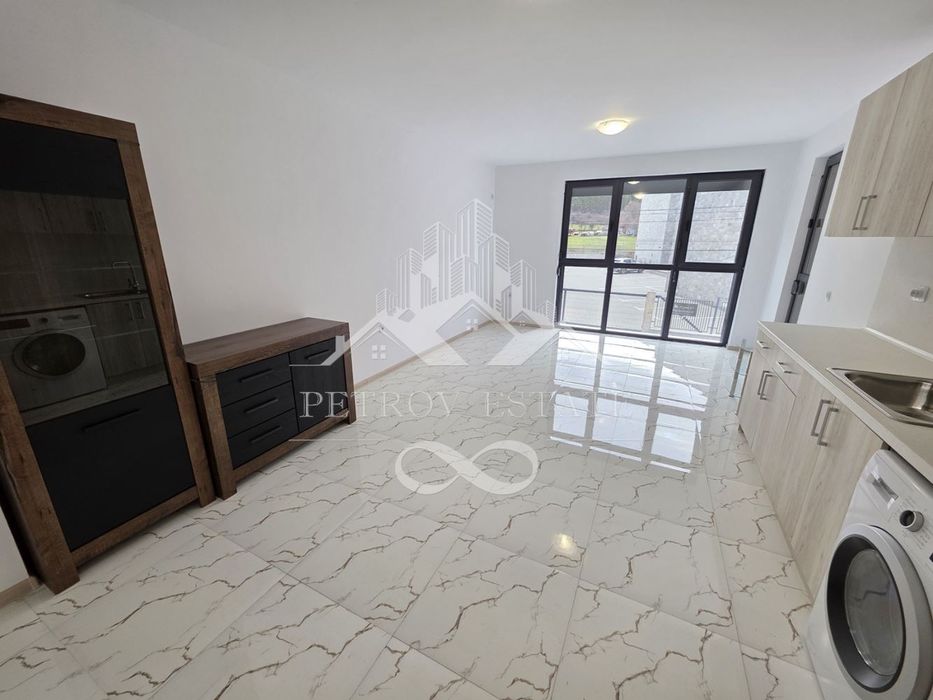 Продава се Двустаен апартамент в Велинград - 76 кв.м за 722 €/кв.м - Снимка #2