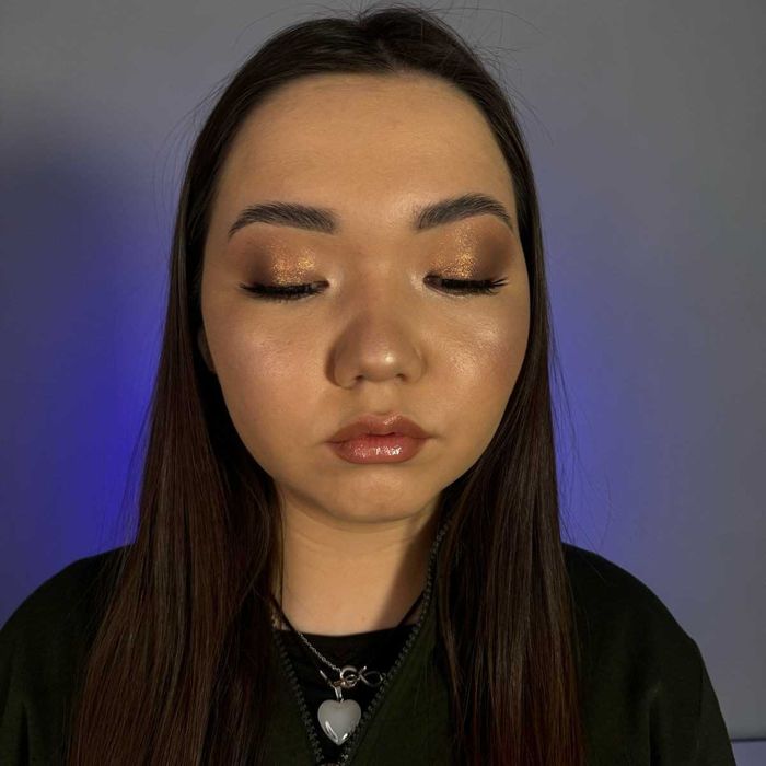 Макияж, локоны выезд на дом