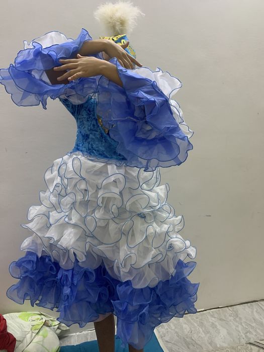 Платье на 8/9 лет