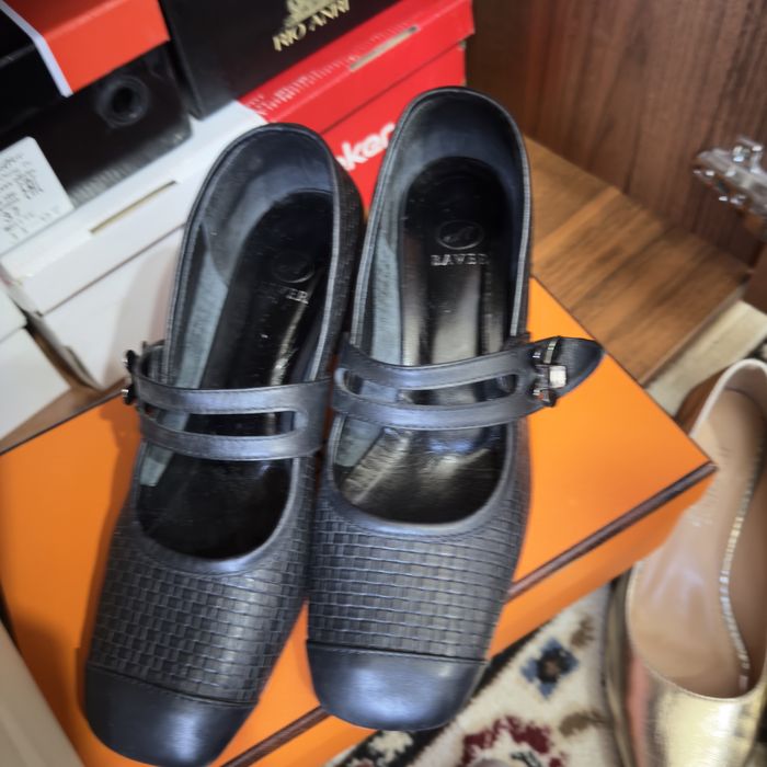 Туфлилар сатылады!