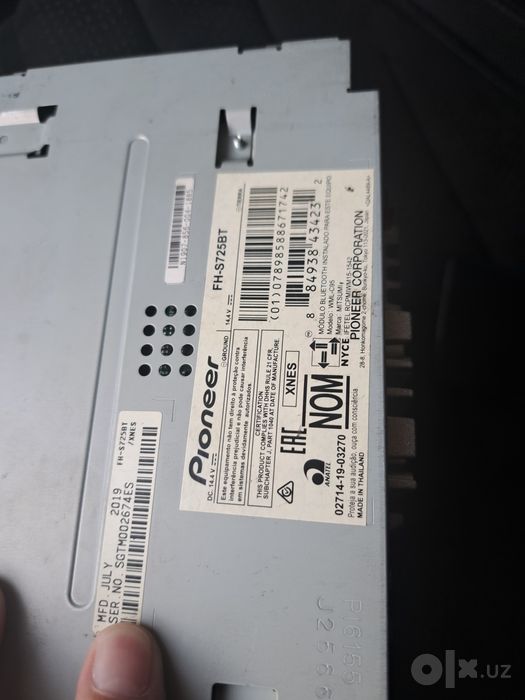 Pioneer 725 сотилади ишламиди запчастга.расмда нима болса шу