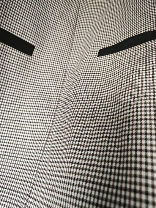 Рокля каре Манго, Guess