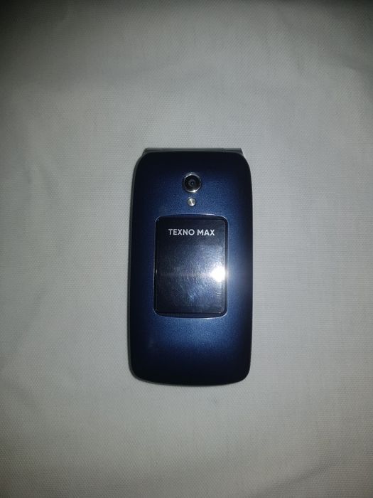 Knopkali telefon Texno max
