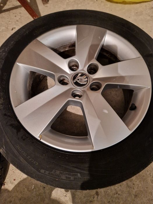 Roti, jante, anvelope Skoda Rapid pe 15