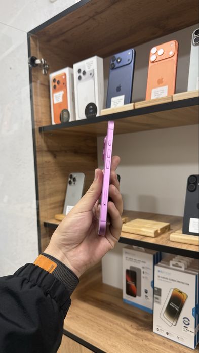iPhone 16 128GB