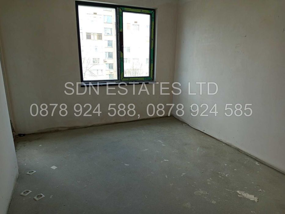 Продава се Двустаен апартамент в Казанлък - 73 кв.м за 1118 €/кв.м - Снимка #1