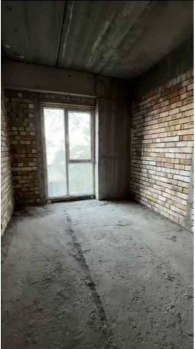 Продается Юнусабад 10 квартал