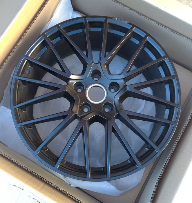 1 Bucata Janta BMW Style M1035 R19 8.5J ET26 PCD5X112 / 1 Bucata Janta PORSCHE RS Spyder R21 9.5J ET46 PCD5X130