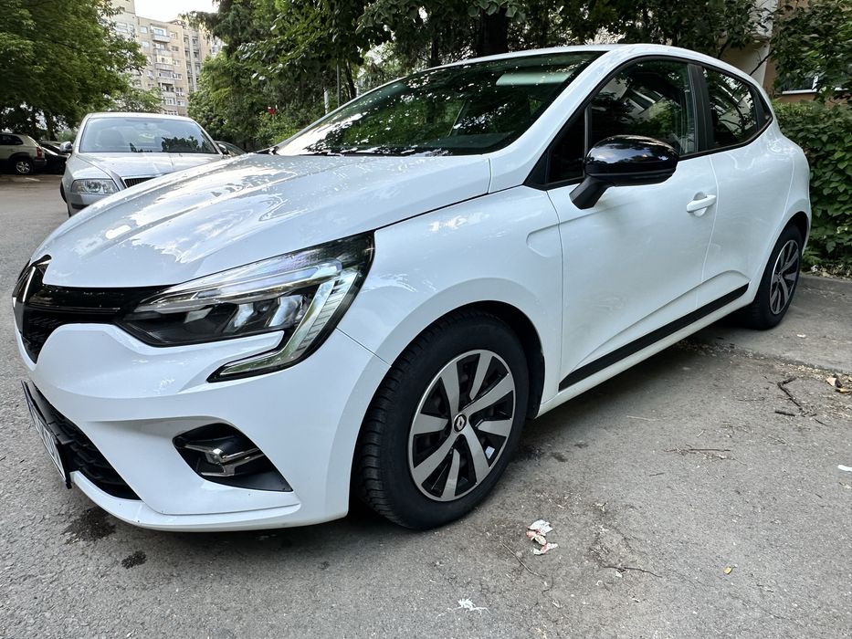 RENAULT Clio 2023
