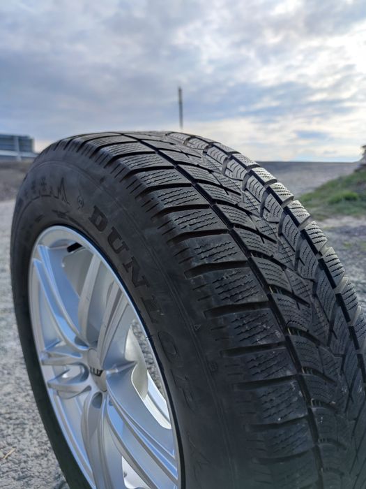 4 Anvelope/Cauciucuri Dunlop winter sport 5 suv