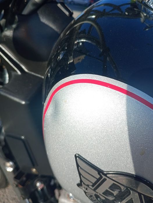 Vand motocicleta Kawasaki EN 500.