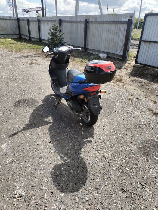 Продам скутер рессер 80