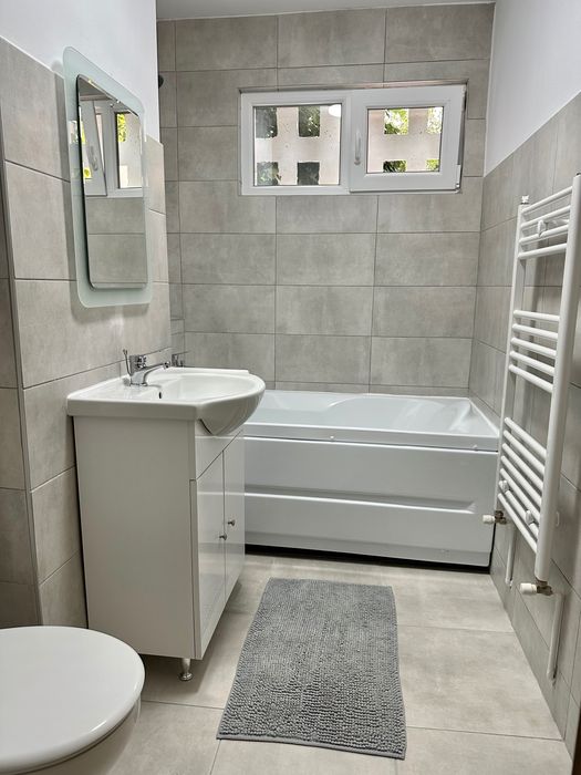 Proprietar închiriez apartament cu 2 cam Calea Sagului