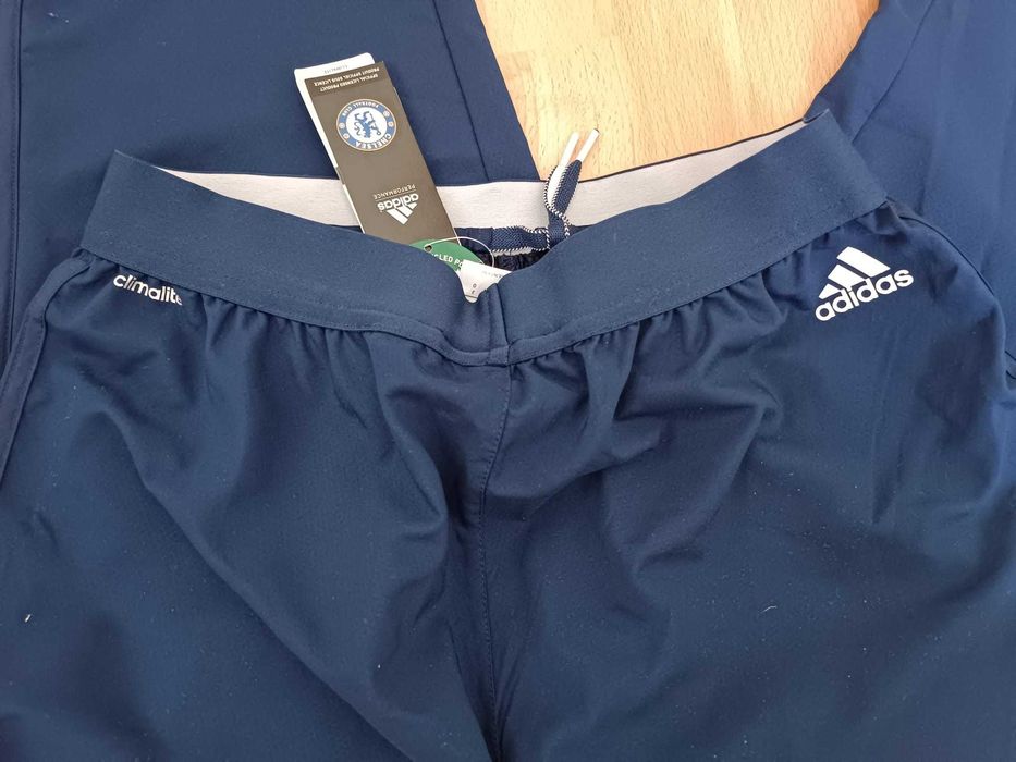 Анцуг (долнище) Адидас Chelsea FC чисто нов с етикет
