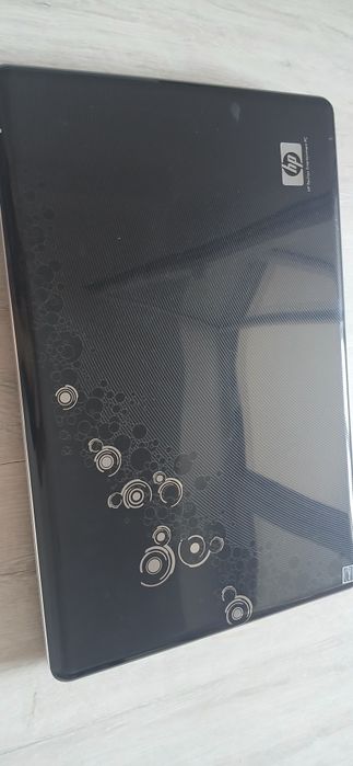 Продам ноутбук старый модель HP