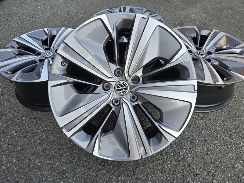 21цола Vw Фолксваген Тоарег Volkswagen Touareg 5x130 4бр