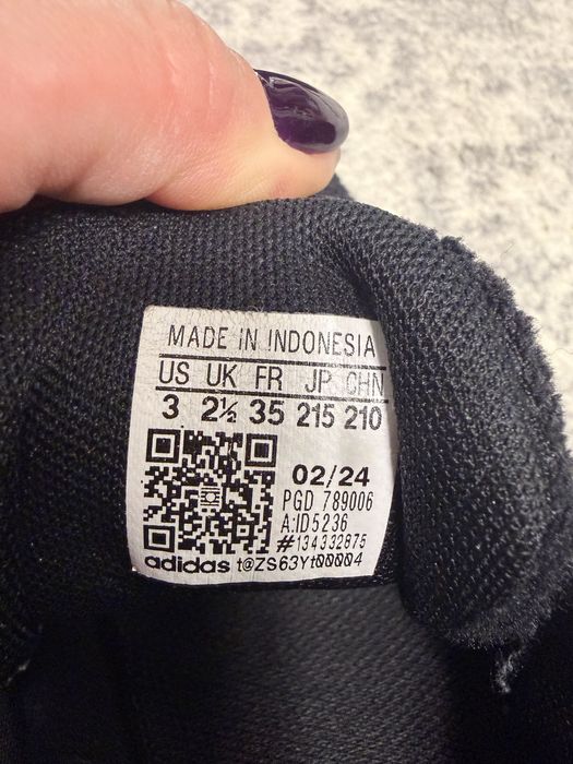 Adidas marvel nr 35