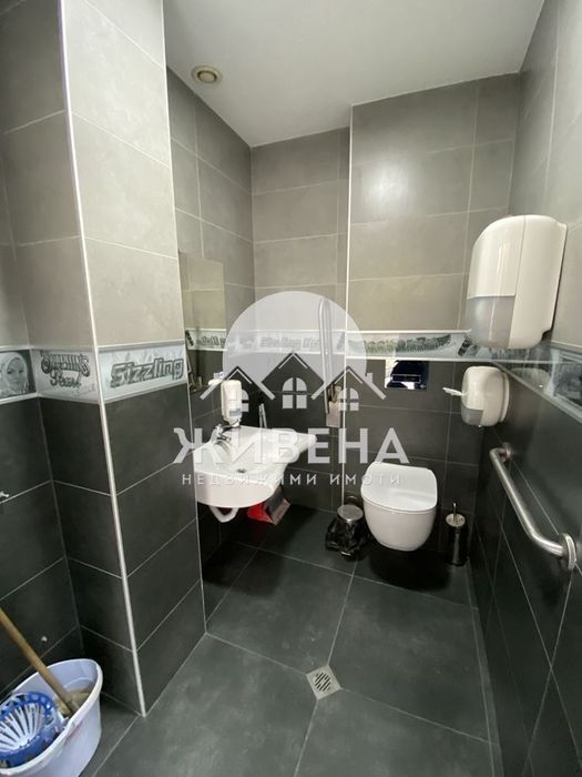 Дава се под наем Магазин в Варна, Лятно кино Тракия - 450 кв.м за 2992.17 € - Снимка #10