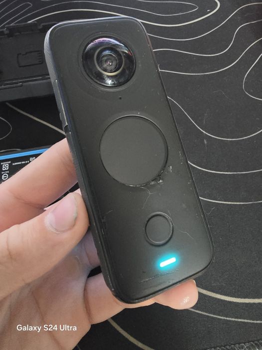 Продам insta 360 x2