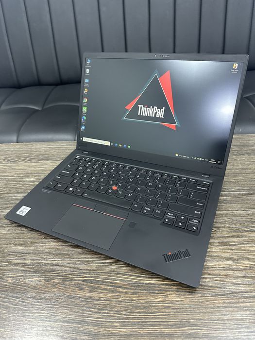 мощный 8-ядерный i5 ультрабук Lenovo ThinkPad X1 Carbon Gen 8
