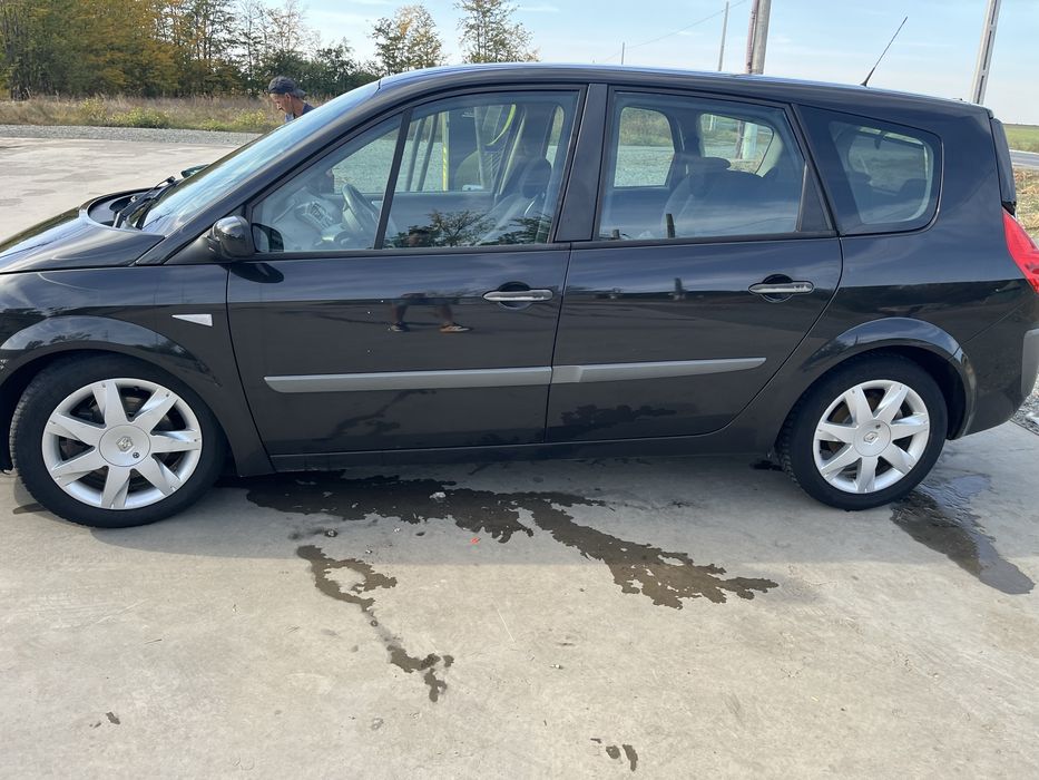 Vand renault grande scenic 7 locuri