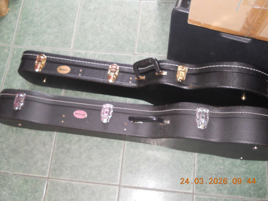 Case chitara electrica/classica