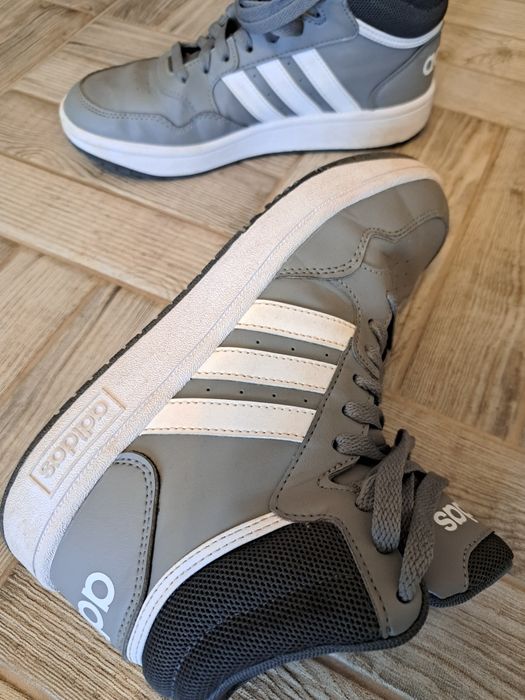 Детски обувки Адидас 37 1/3