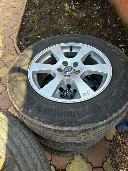 Jante Volvo cu cauciucuri  Continental  235/65R17