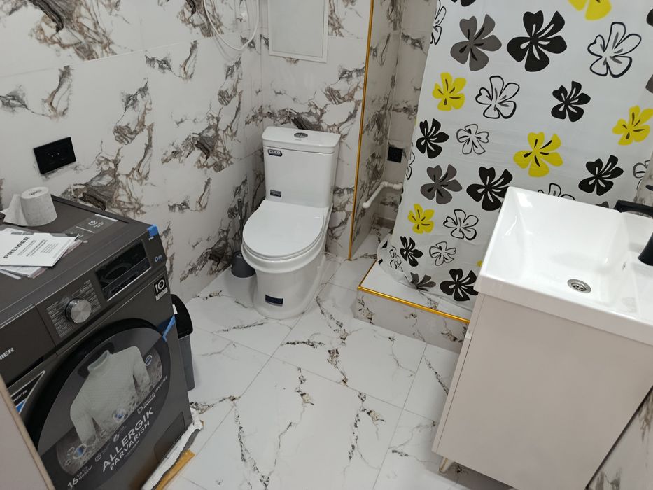 Buxoro kriti savdo majmuasi yonida 1-xonali uy ijaraga beriladi yevro