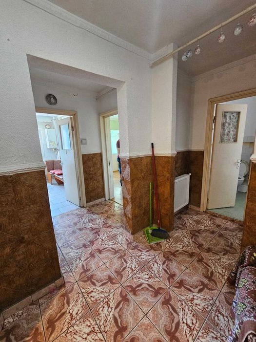 Apartament 2 camere decomandat zona Narcisa - strada Bicaz