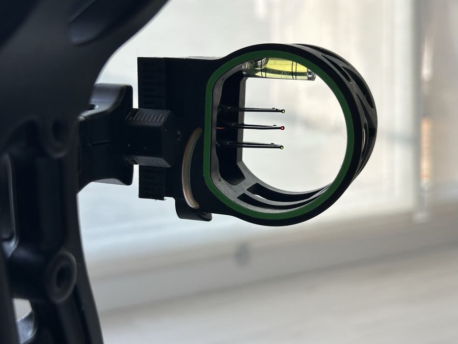 BEAR ARCHERY Bow Cruzer G-3 left hand stare excelentă