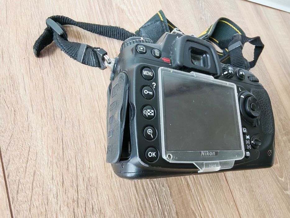 DSLR Nikon D300S body