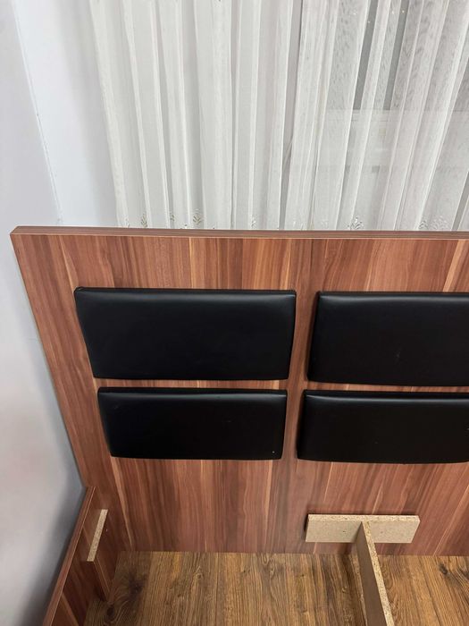 Pat cu saltea 140x200 cm