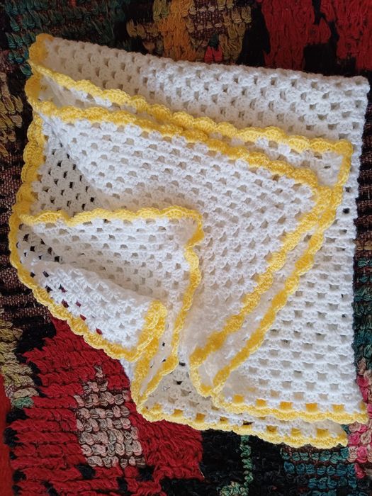 Бебешко одеалце размер 80 на 90 см