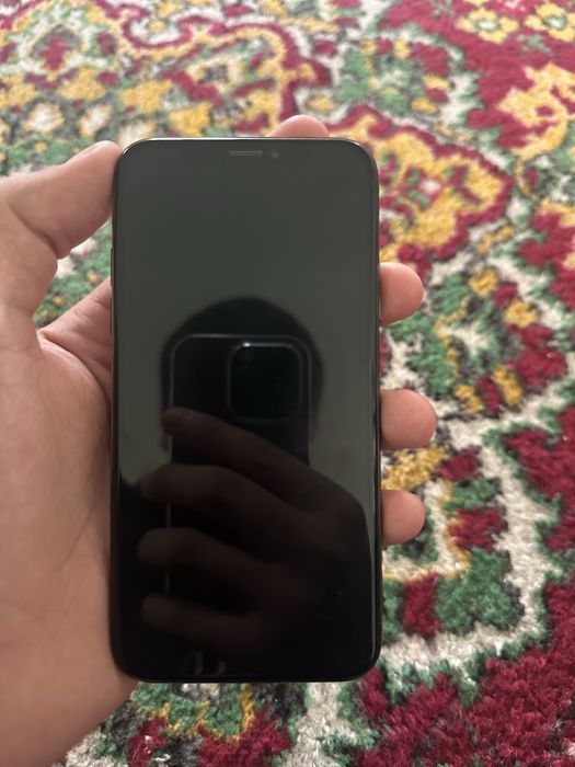Iphone X ideal holatda