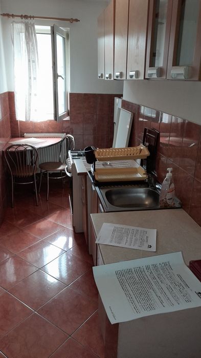 Închiriez apartament cu o cameră ultracentral